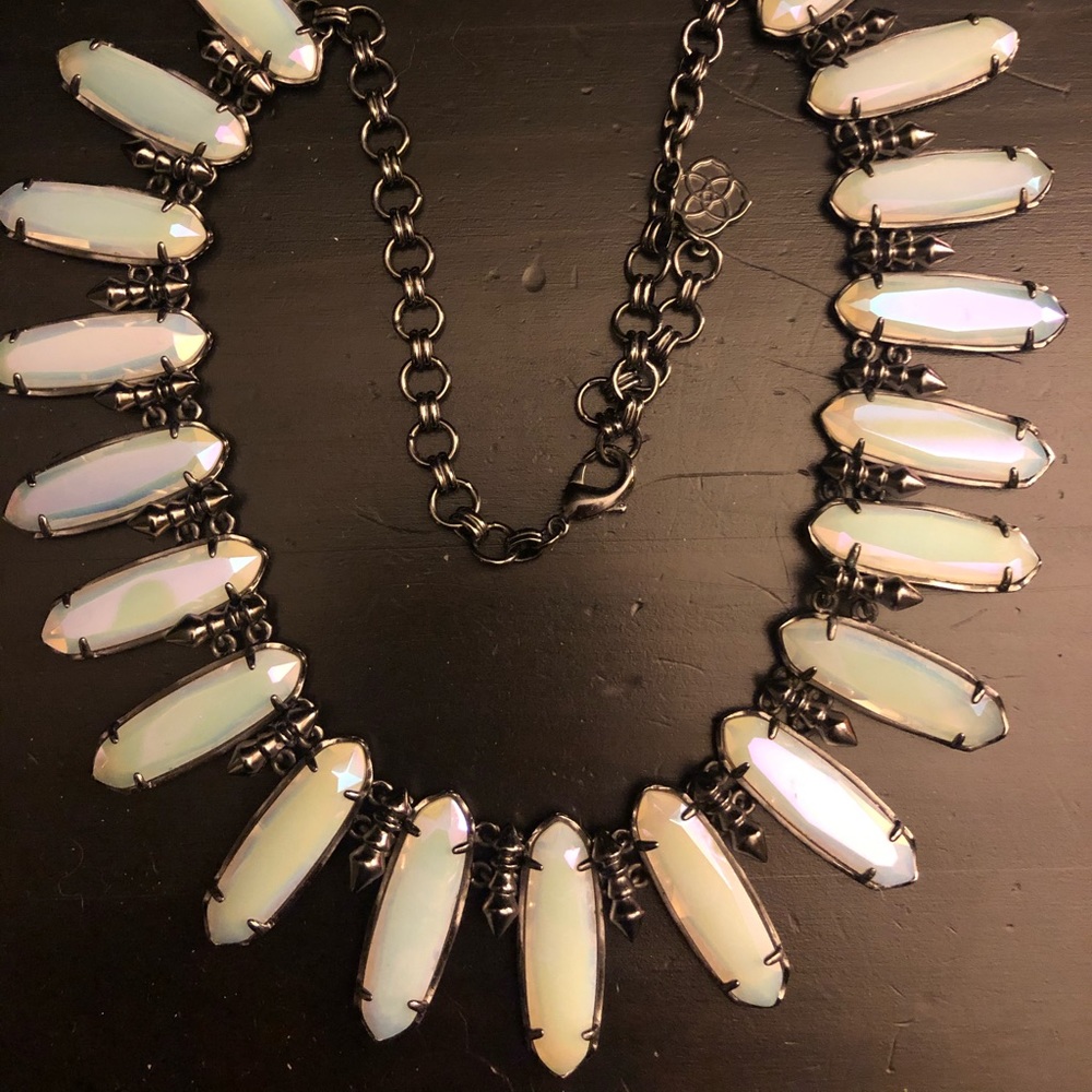 Kendra Scott - unique piece!